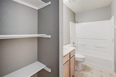 13518 Woodring Court Houston TX 77045