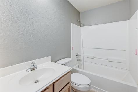 13518 Woodring Court Houston TX 77045