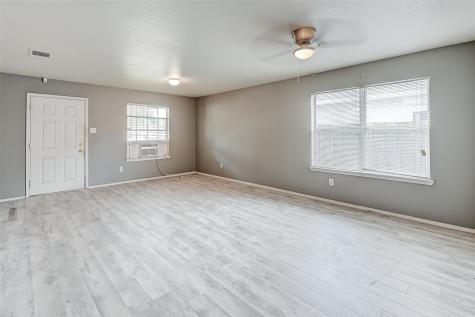 13518 Woodring Court Houston TX 77045