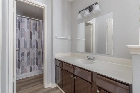 19431 Wood Village Lane Houston TX 77084