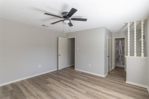 19431 Wood Village Lane Houston TX 77084