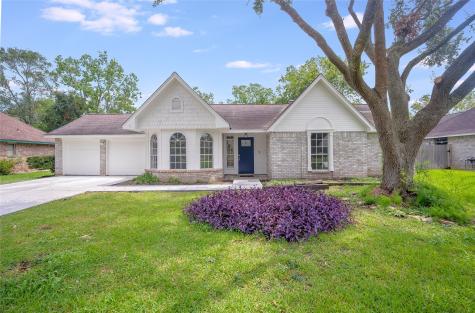 1406 Kent Way Friendswood TX 77546