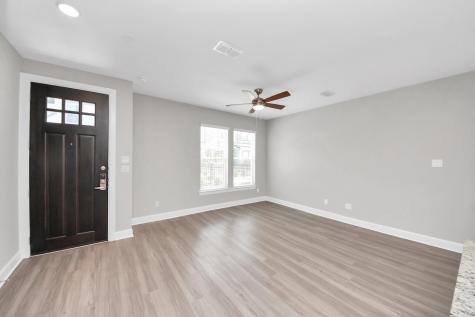 5300 Berkeley Knoll Circle 132 Richmond TX 77407