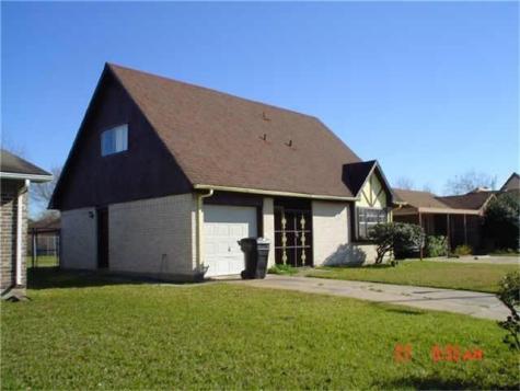 3402 Knotty Oaks Trail Houston TX 77045