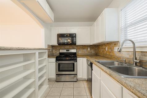 3304 Township Grove Lane Houston TX 77082
