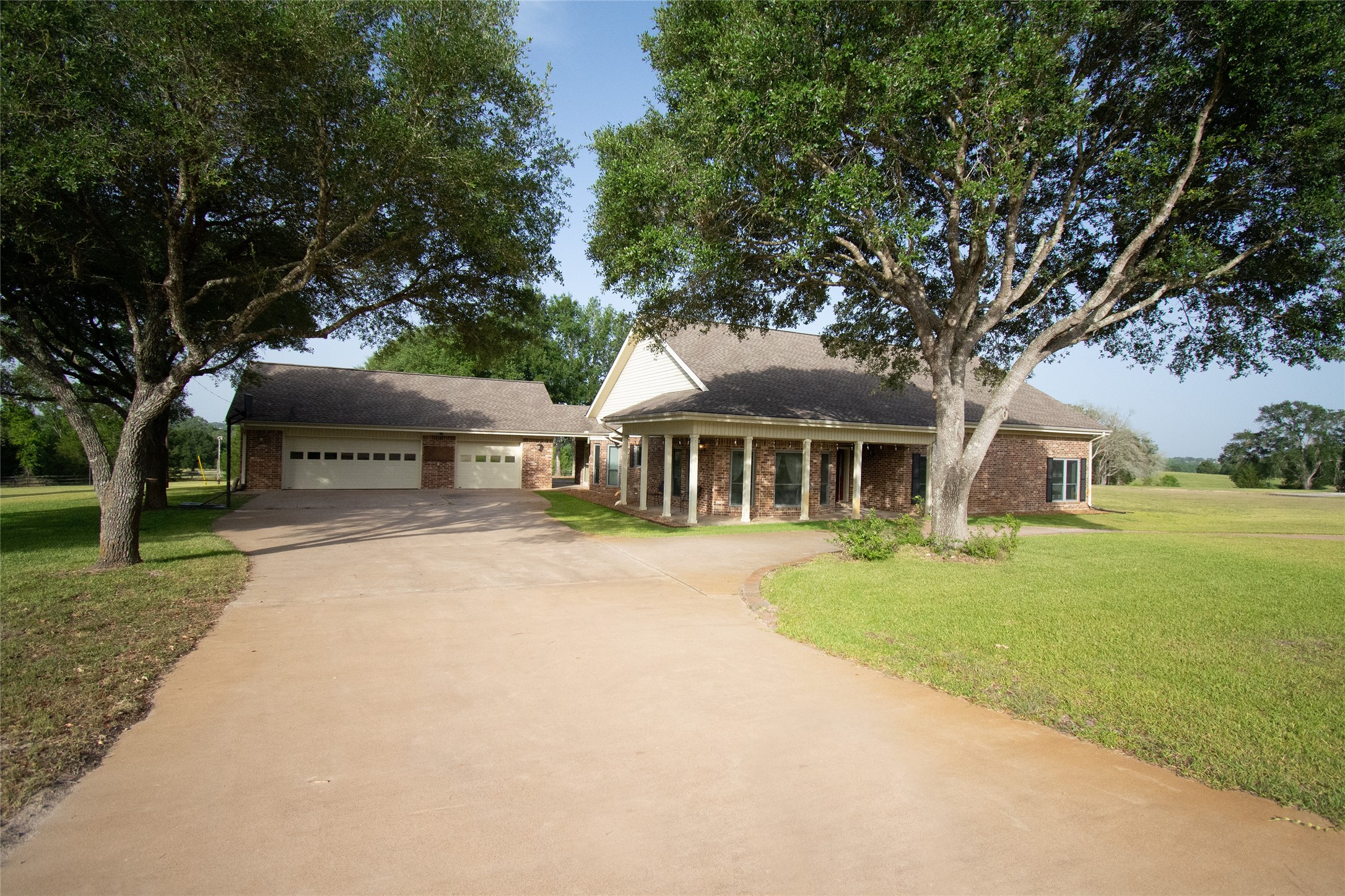 6103 Homeland Lane Brenham TX 77833