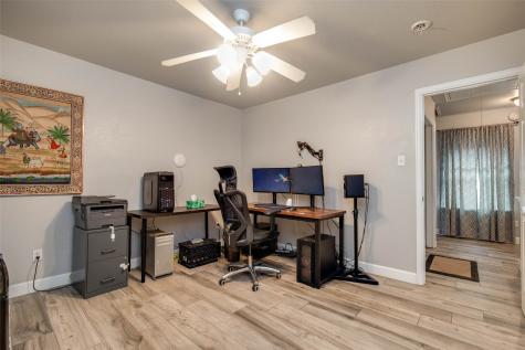 111 Delaney Street Houston TX 77009