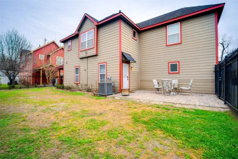 111 Delaney Street Houston TX 77009