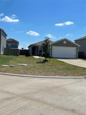 5822 Rainbow Road Baytown TX 77523