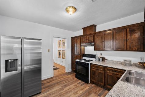 1805 Avenue N 1/2 Galveston TX 77550