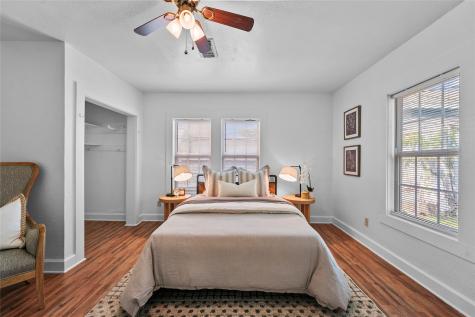 1805 Avenue N 1/2 Galveston TX 77550