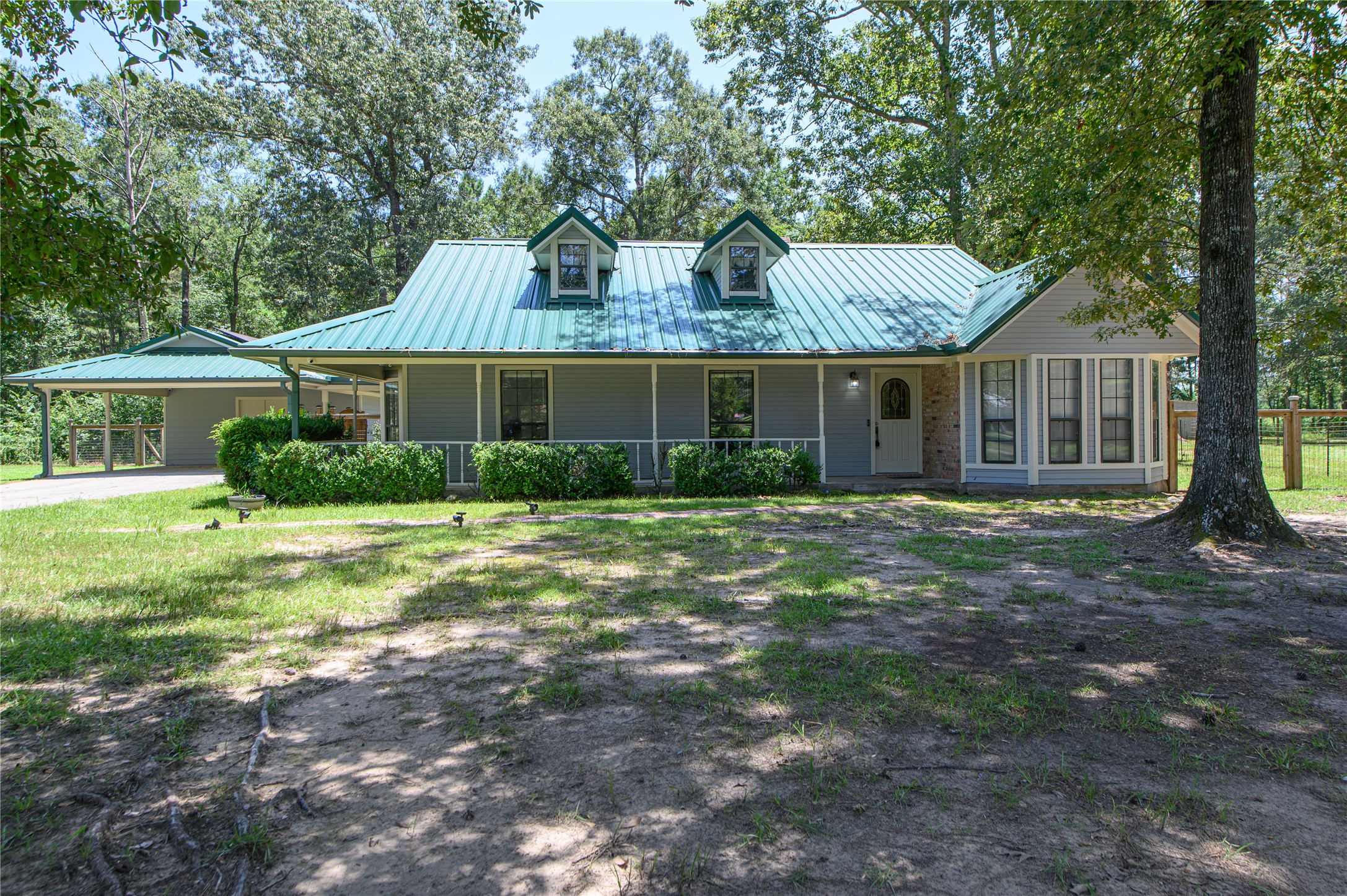 150 County Road 3370a Cleveland TX 77327