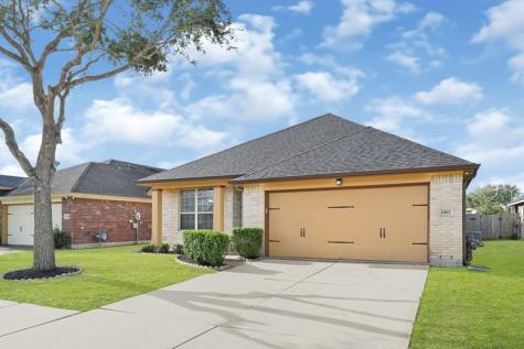 1907 Caldbeck Lane Fresno TX 77545