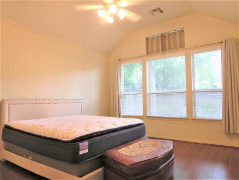 9542 Kelsey Meadows Court Houston TX 77040