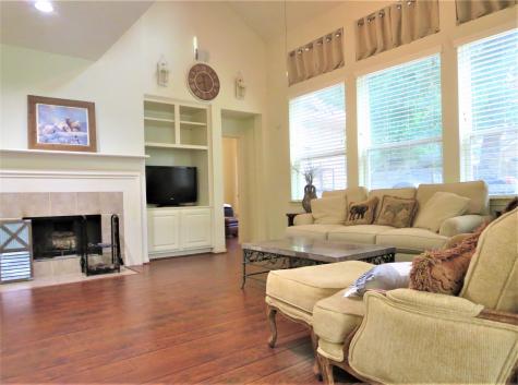 9542 Kelsey Meadows Court Houston TX 77040