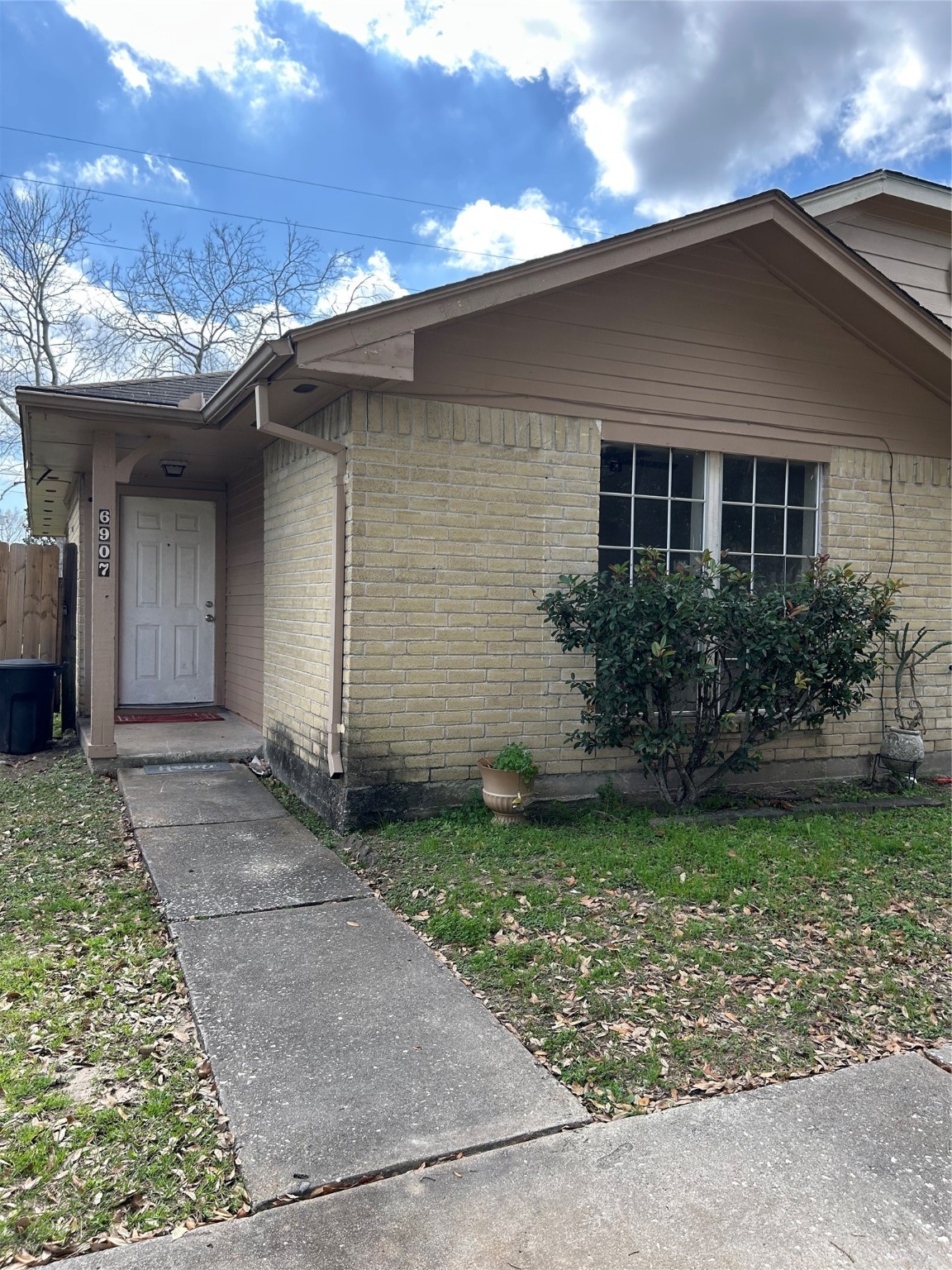 6907 Greenyard Drive Houston TX 77086