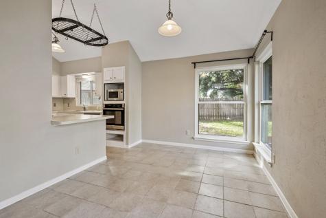 8623 Greenleaf Lake Drive Houston TX 77095