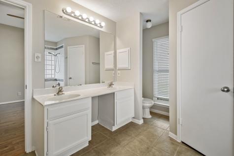 8623 Greenleaf Lake Drive Houston TX 77095