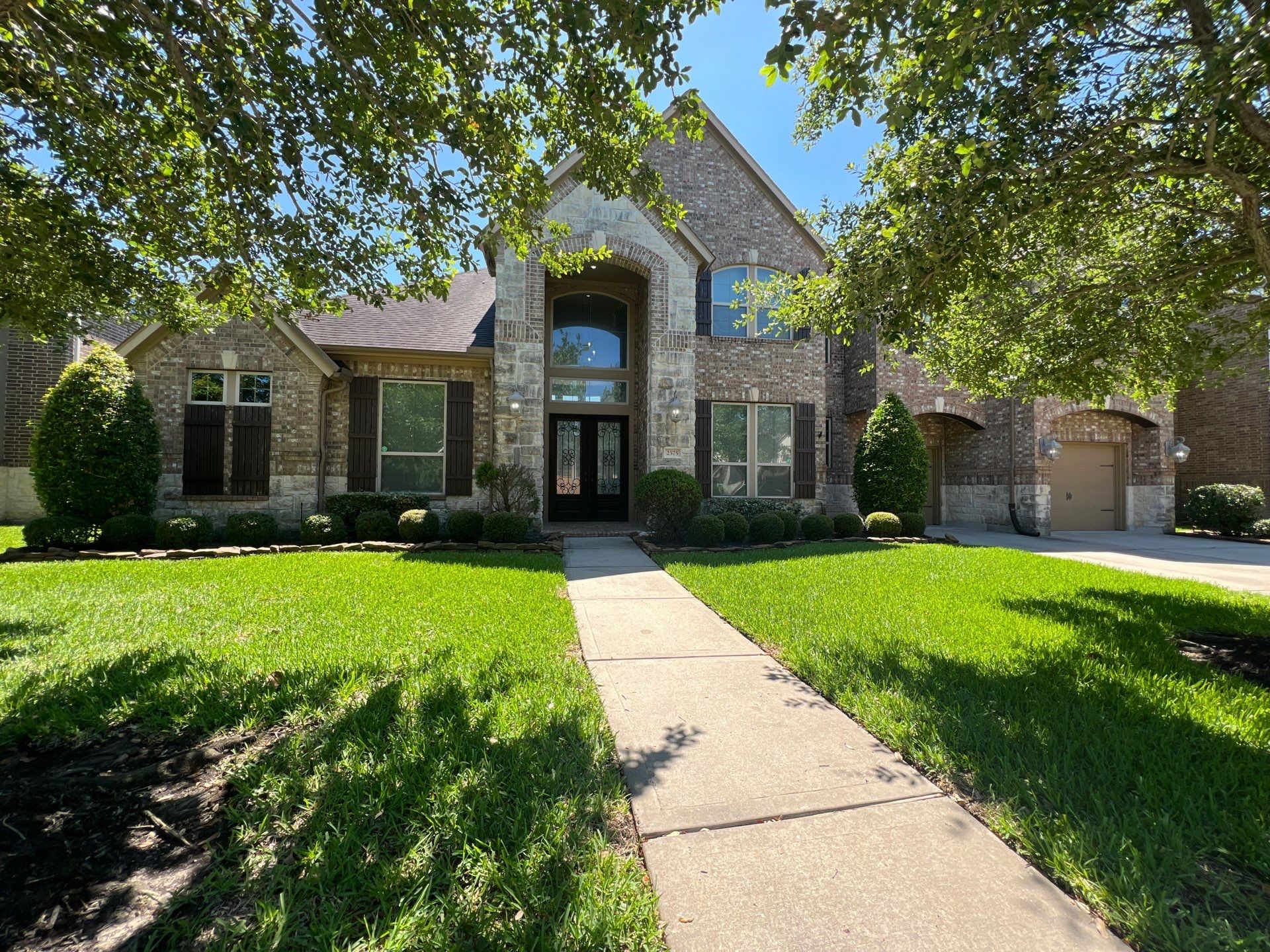 2575 Madison Avenue League City TX 77573