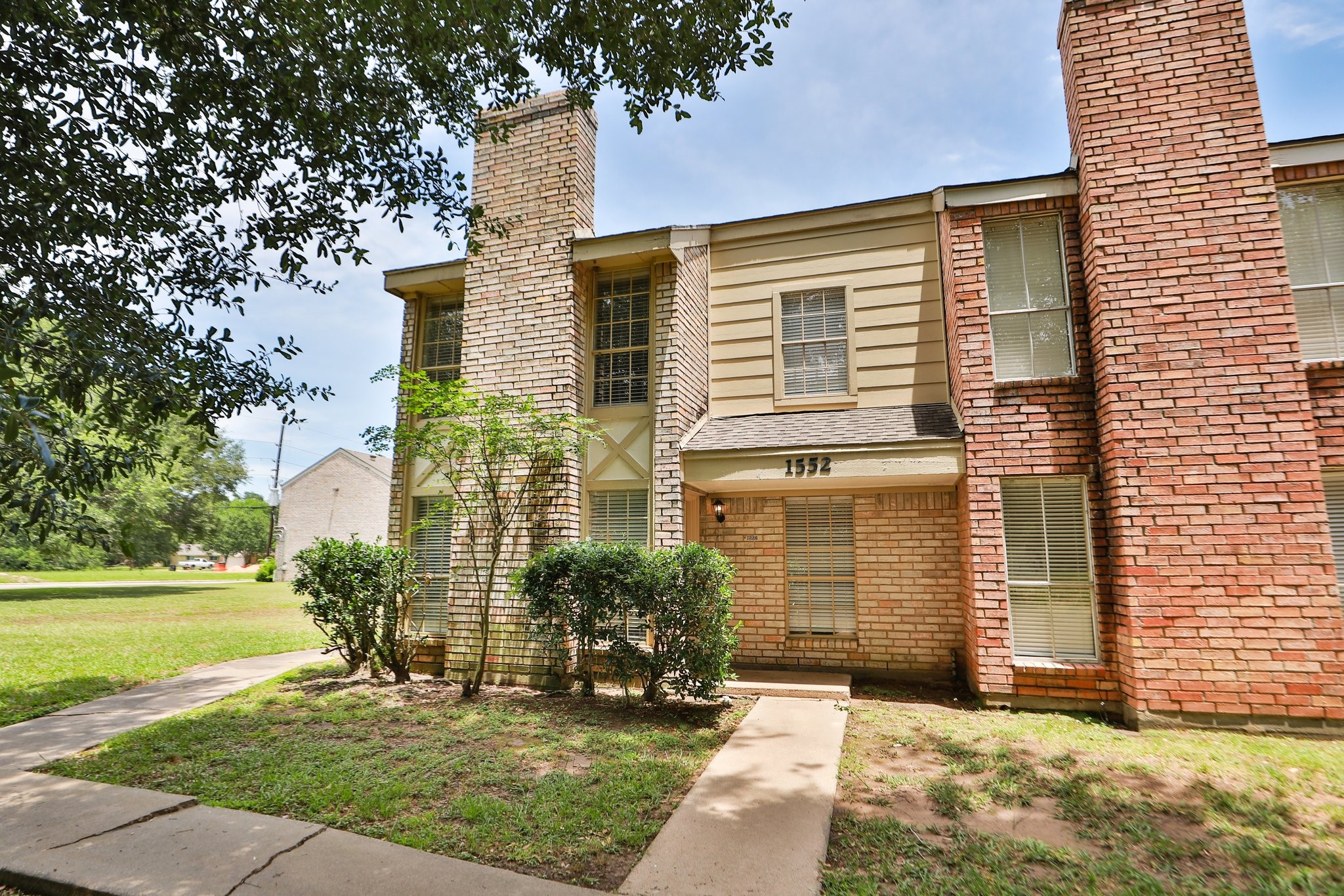 1552 East Avenue Katy TX 77493