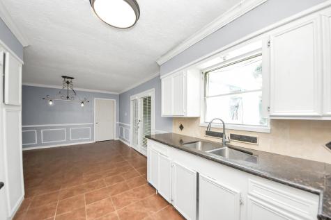 2513 Leslie Street Pasadena TX 77502