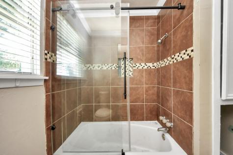 2513 Leslie Street Pasadena TX 77502