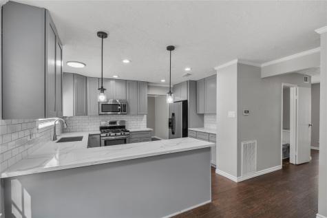 7 Emory Oak Court Spring TX 77381
