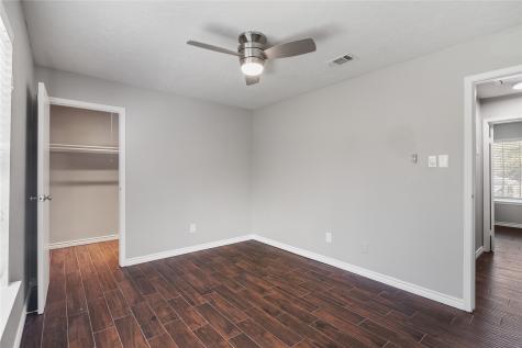7 Emory Oak Court Spring TX 77381