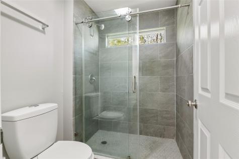 7 Emory Oak Court Spring TX 77381