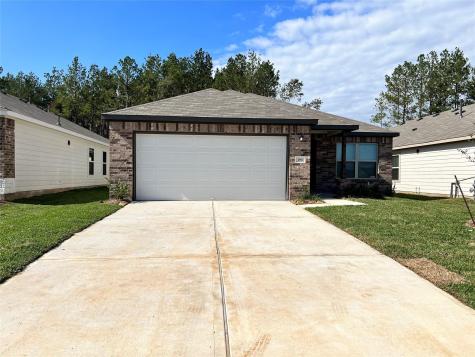 190 Bellewood Manor Drive Magnolia TX 77354