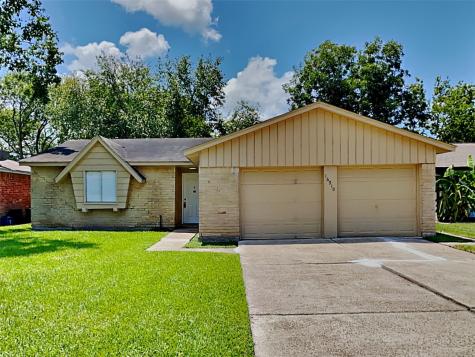 16910 Barcelona Drive Friendswood TX 77546