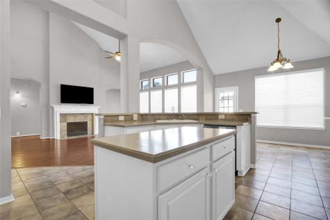11906 Canyon Timbers Drive Tomball TX 77377