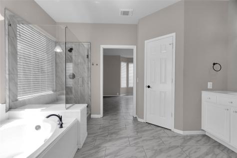11906 Canyon Timbers Drive Tomball TX 77377
