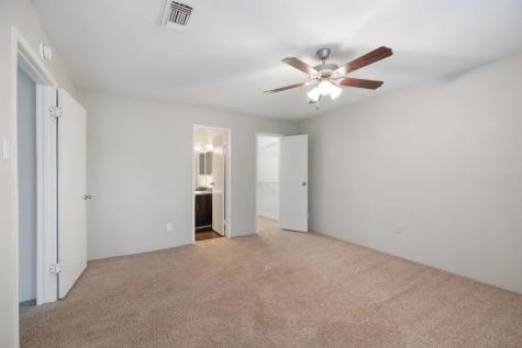 2800 S Ashford Road 910 Houston TX 77082