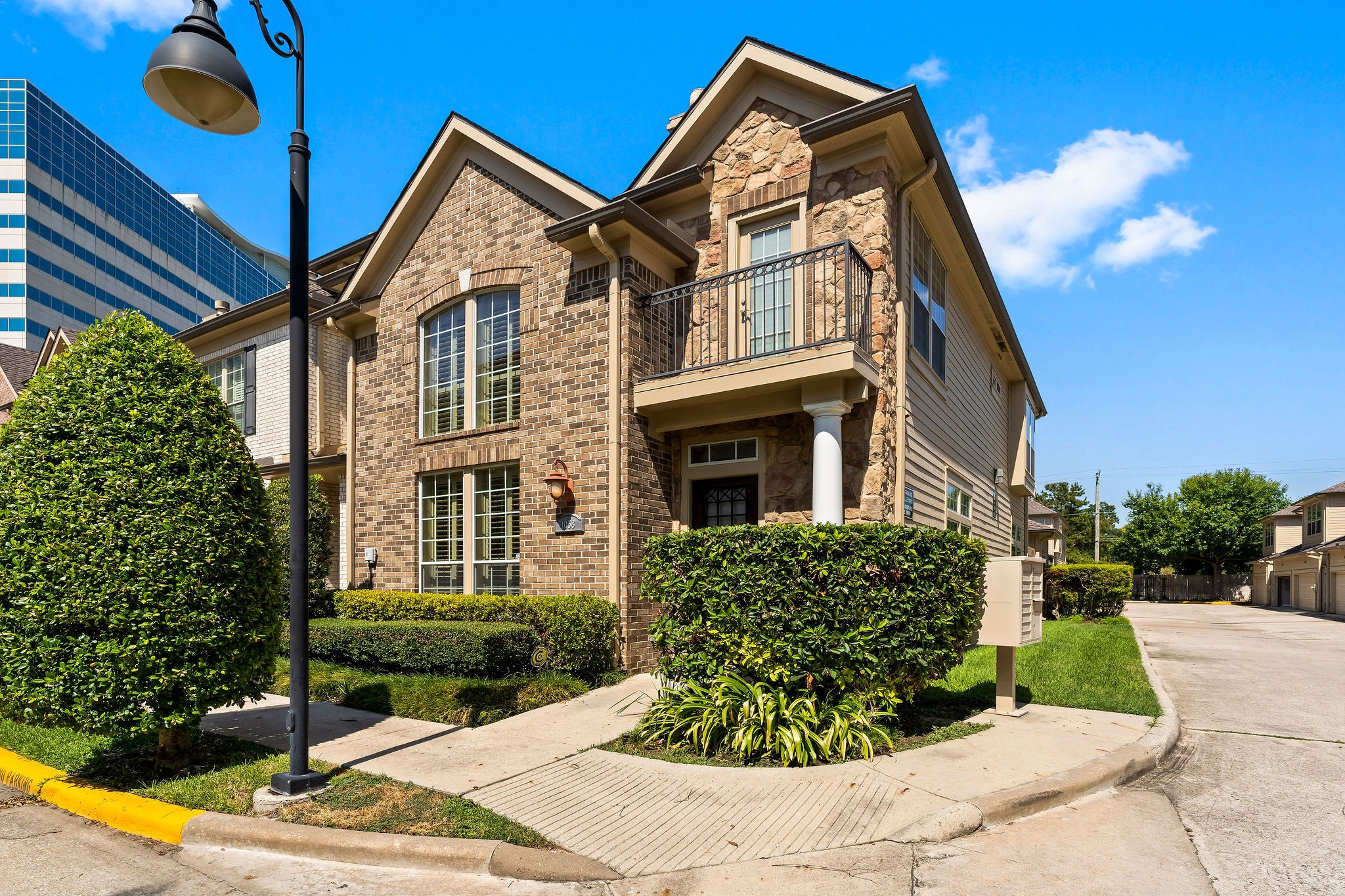1038 Memorial Village Drive Houston TX 77024