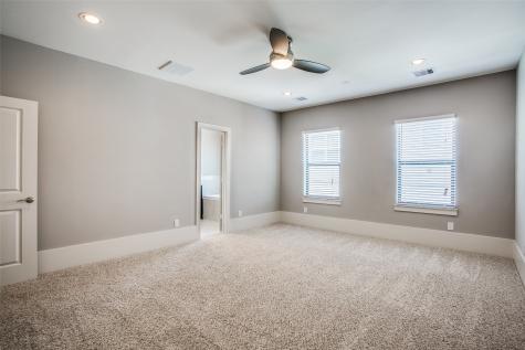 5506 E Petty Street Houston TX 77007
