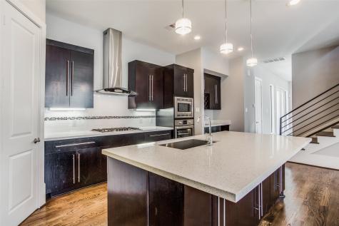 5506 E Petty Street Houston TX 77007