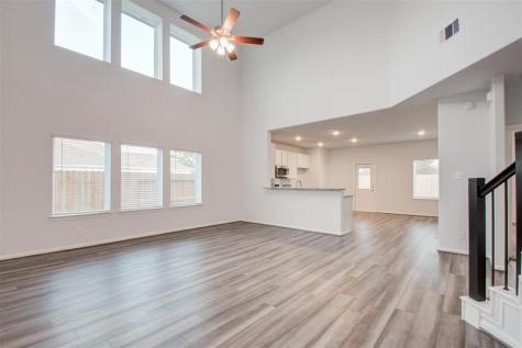 519 Almond Willow Lane Crosby TX 77532