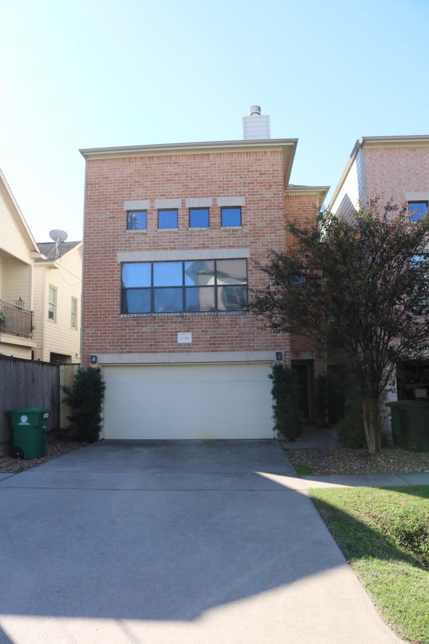 1046 W 25th Street Houston TX 77008
