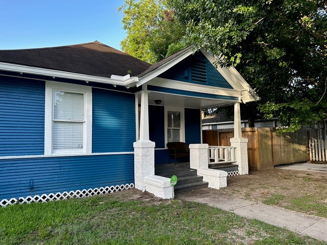 1107 Robbie Street Houston TX 77009