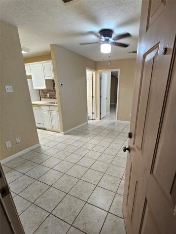 1014 Graham Drive Tomball TX 77375