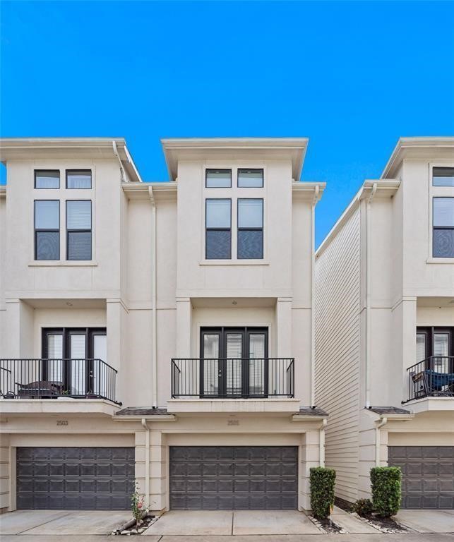 2505 Garrow Street Houston TX 77003