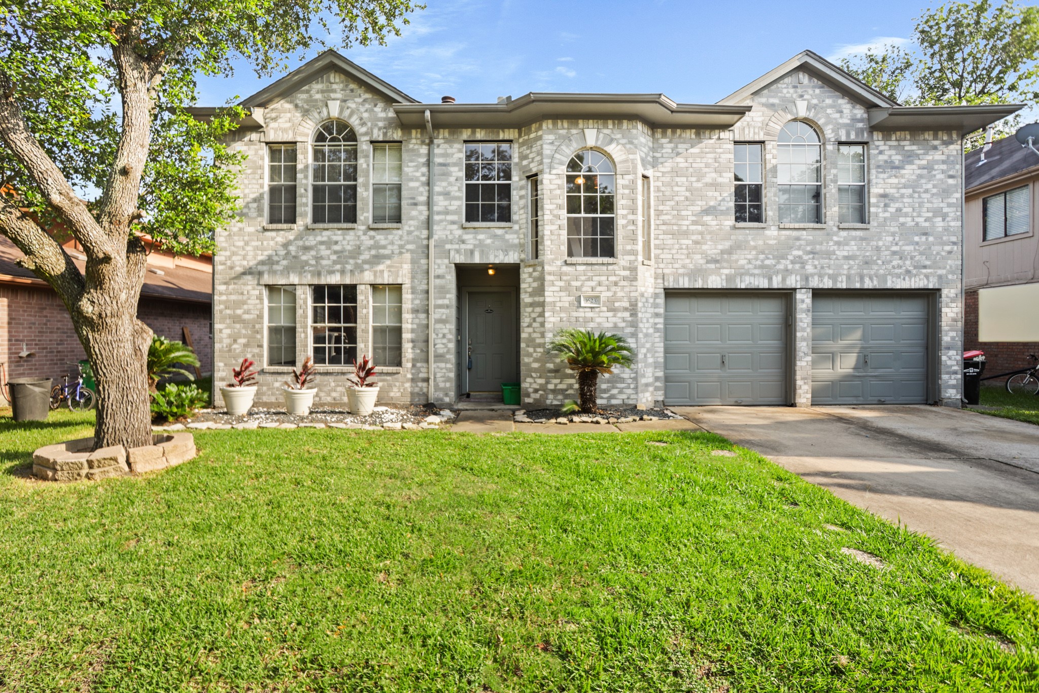 1623 Regal Blue Court Fresno TX 77545