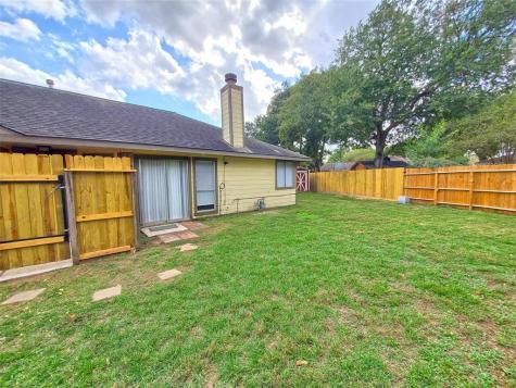 11011 Shadowfield Drive Houston TX 77064