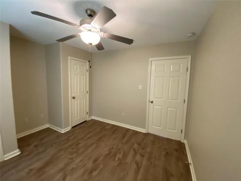 140 Huisache Street Lake Jackson TX 77566