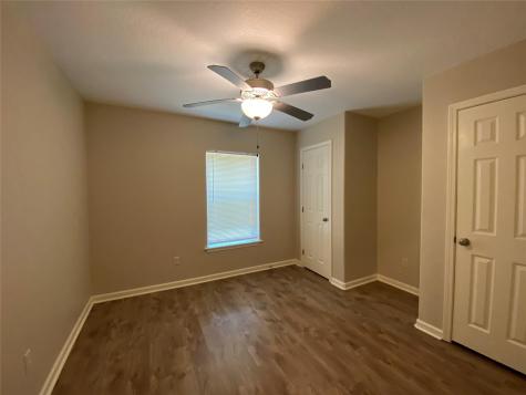 140 Huisache Street Lake Jackson TX 77566