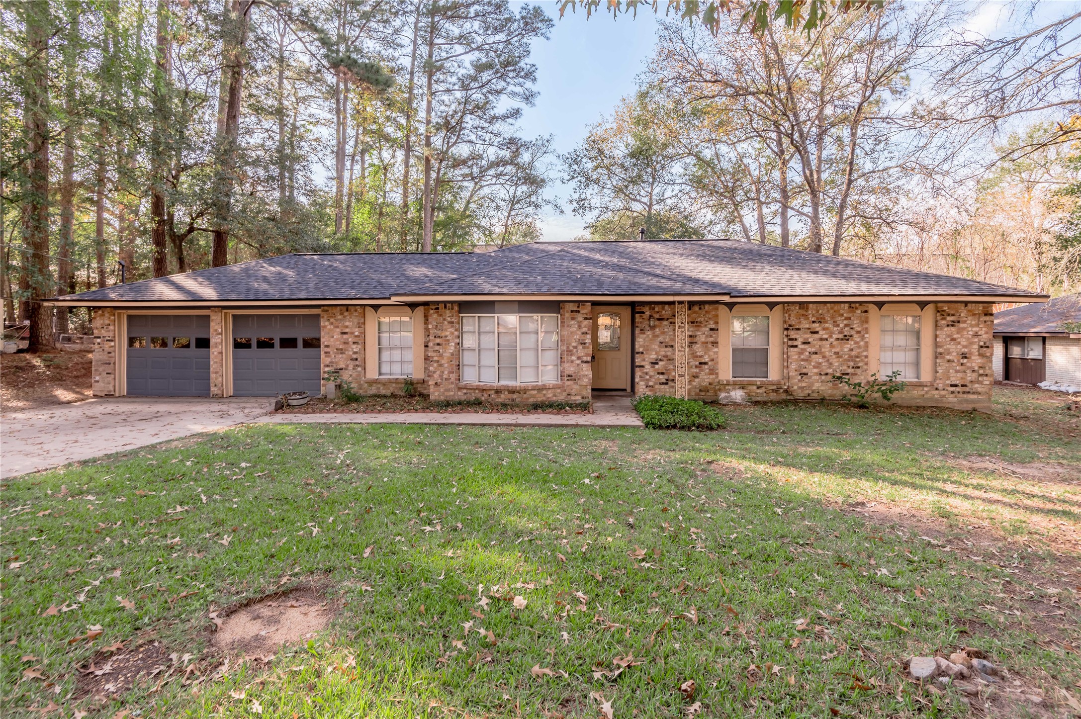 2404 South Park Huntsville TX 77340