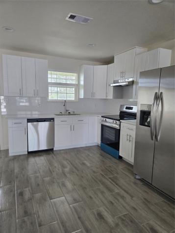 2724 Avenue D 11 San Leon TX 77539