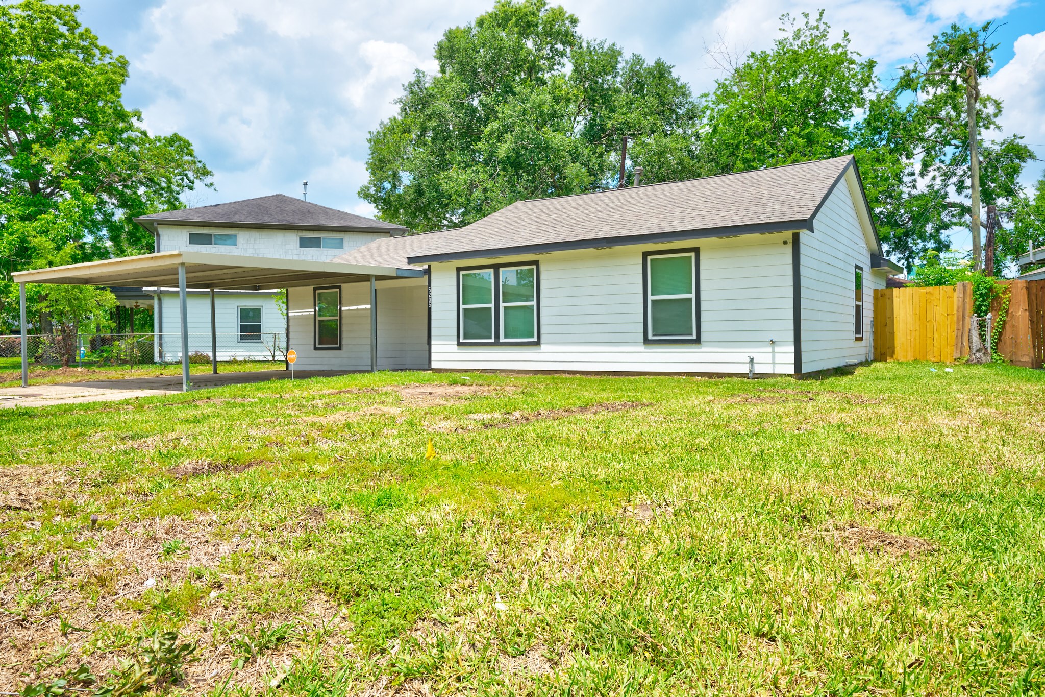 5205 Southlea Street Houston TX 77033