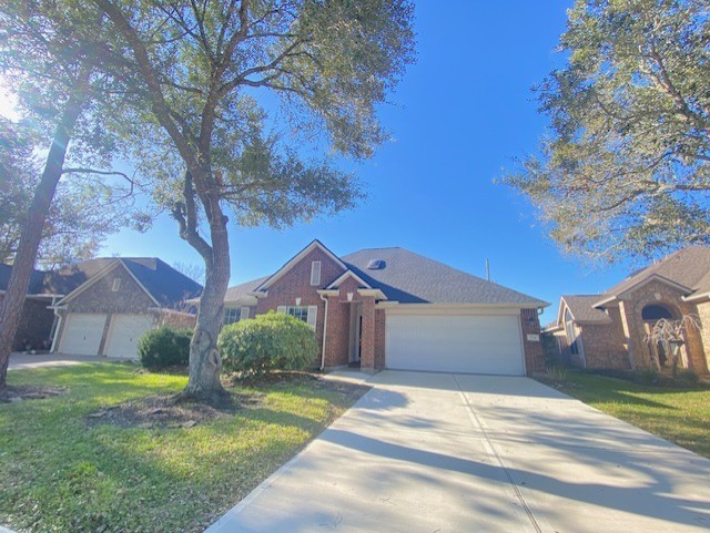3738 Crescent Drive Pearland TX 77584